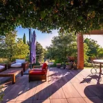 Magarre Climatisee, Piscine Chauffee, Spa, Dans Un Cadre Naturel Envoutant *