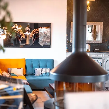 Magarre Climatisee, Piscine Chauffee, Spa, Dans Un Cadre Naturel Envoutant *