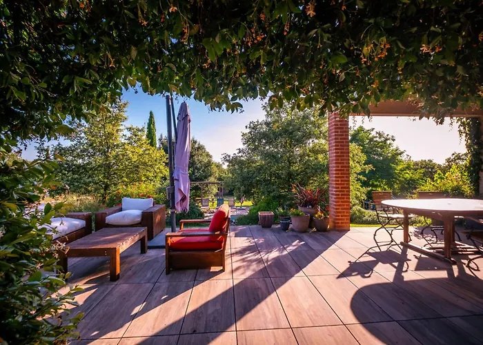 Magarre Climatisée, Piscine Chauffée, Spa, Dans Un Cadre Naturel Envoûtant *