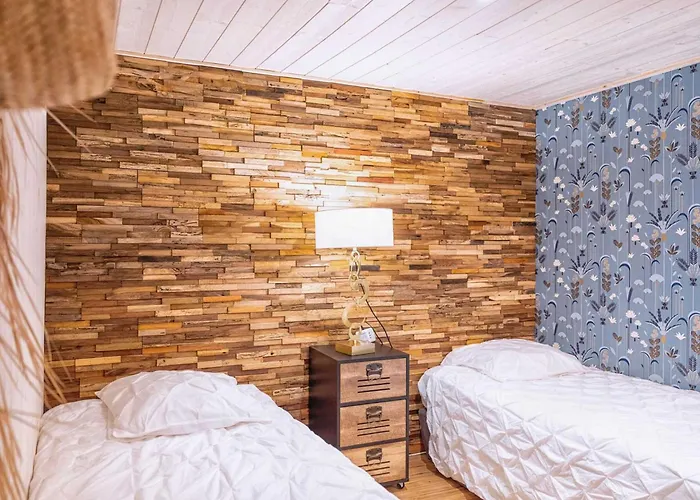 فيلة Magarre Climatisée, Piscine Chauffée, Spa, Dans Un Cadre Naturel Envoûtant